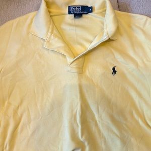Short sleeve yellow polo shirt